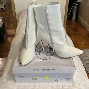 Steve Madden “Wagner” White Patent Boots US8